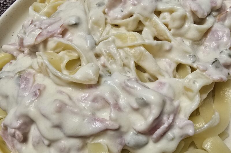 Tagliatelle with parmigiano sauce