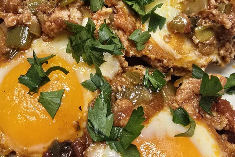 Eggs with fresh and spring onion