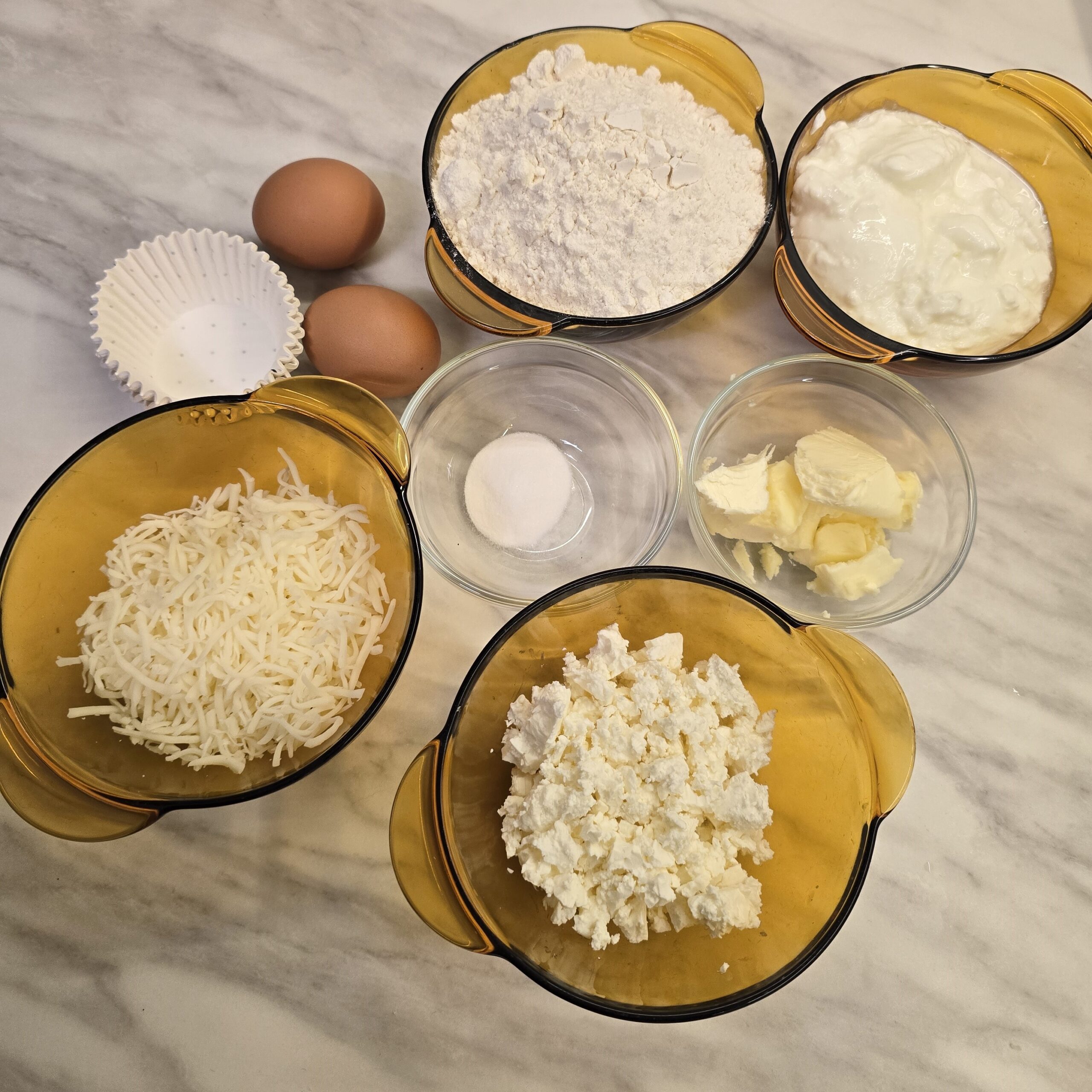 Muffins with cheese and mozzarella