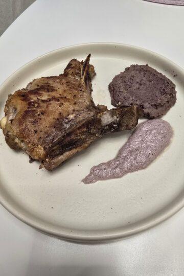 Stuffed pork cutlet with mushrooms