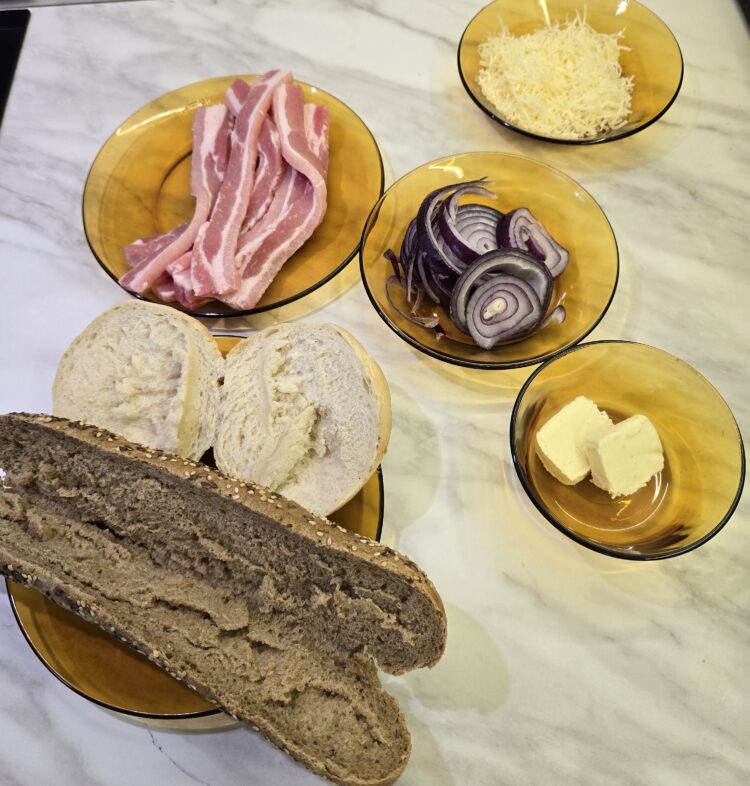 Baguette with caramelized onion and bacon