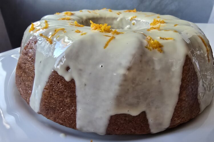 Orange Bundt cake
