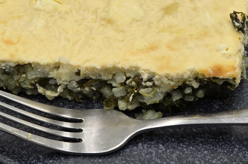 Easy Baked Spinach and Rice with Yogurt and Feta Topping