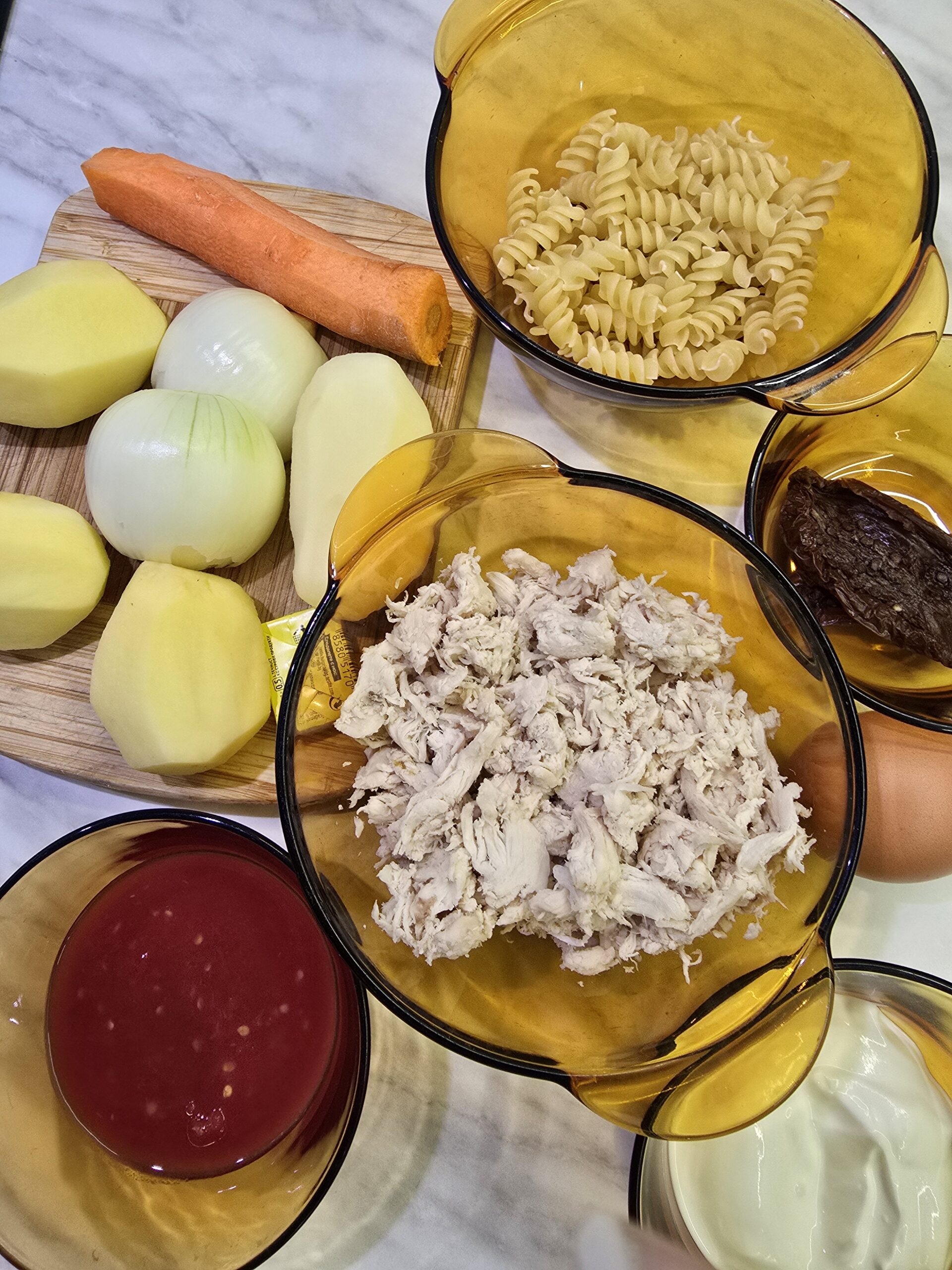 Chicken soup with fusilli