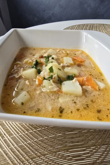 Chicken soup with fusilli