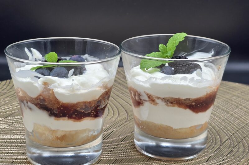 Summer Mascarpone Yogurt Delight – Light and Creamy No-Bake Treat