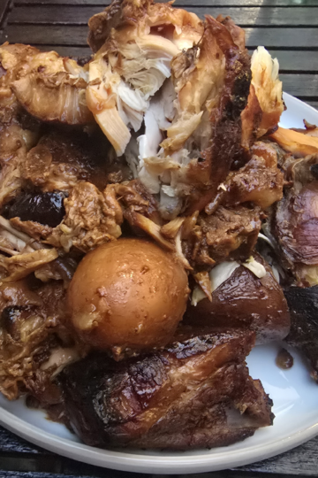 Pork ribs with whole chicken