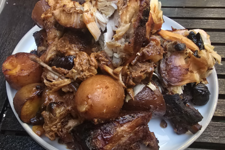 Pork ribs with whole chicken