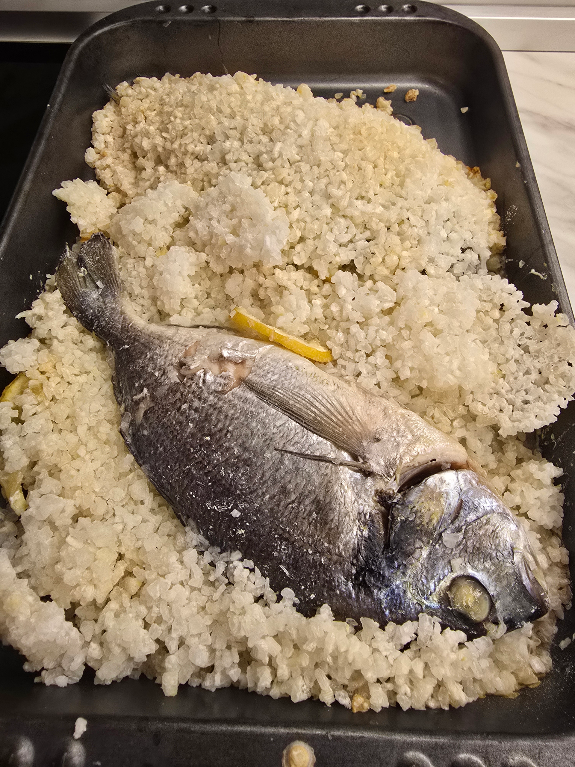 Baked bream in sea salt