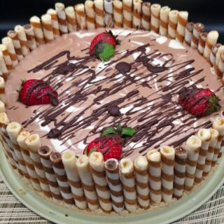 ✨ Indulgent No-Bake Nutella Cake ✨
Silky Nutella cream blended with smooth cream cheese, delicate ladyfingers, and elegant chocolate-filled sticks for a refined crunch 🍫🤎This cake is all about luxury in simplicity – no baking, just perfectly balanced layers, deep chocolate notes, and a texture that feels both rich and light. A dessert made to impress, whether for a special occasion or a moment of pure self-indulgence.💬 Want the full recipe?
Comment “want it” below and I’ll share it to you 👇✨#luxurydessert #nutellacake #nobakecake #chocolateindulgence
#elegantdesserts #dessertart #creamcheesedessert #ladyfingers
#premiumdessert #foodstyling #instadessert #chocolatelovers
#homemadecake #dessertinspiration