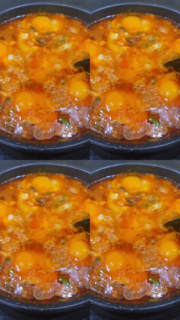 Very tasty recipe for egg lovers. You need only 3 main ingredients to cook this fantastic meal. Learn how to make it and enjoy the recipe. Very suitable for vegetarians and as an addition for family diners and lunches. It is a very popular combination. I mix two types of onions. With added paprika and tomatoes, it is really delicious.
Want it? Ask for recipe 😉
#yummyeggs #eggswithonions #onionrecipes #eggsrecipes #parmigiano